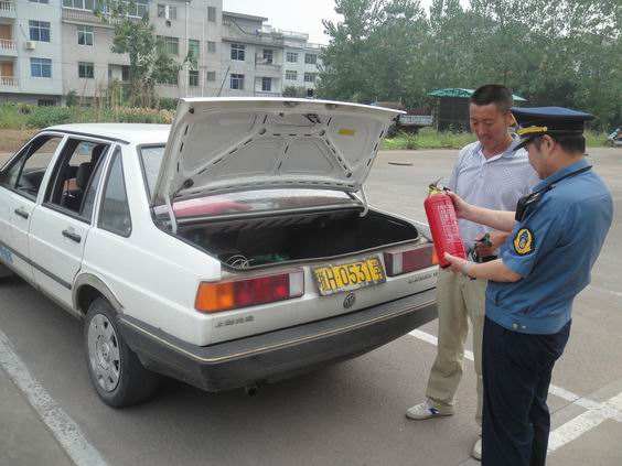 裕安排查驾培行业隐患